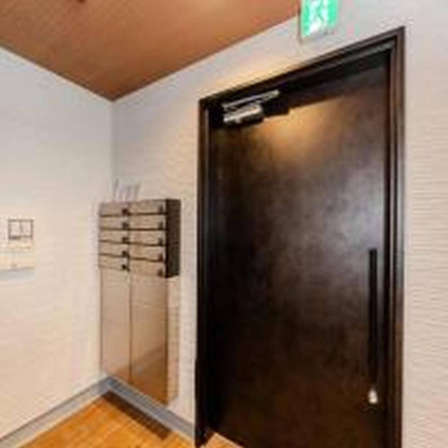 Apartemen むつみ庵松2号館201