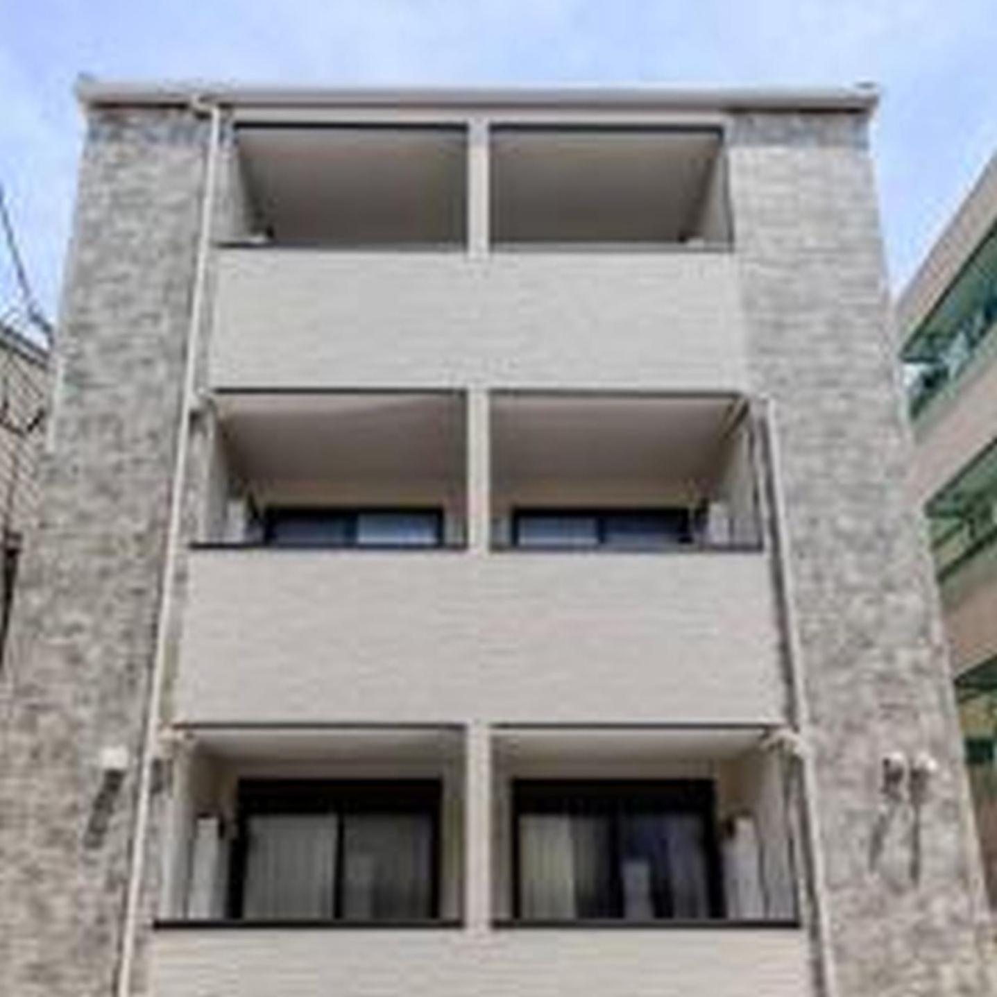 Apartemen むつみ庵松2号館201 *