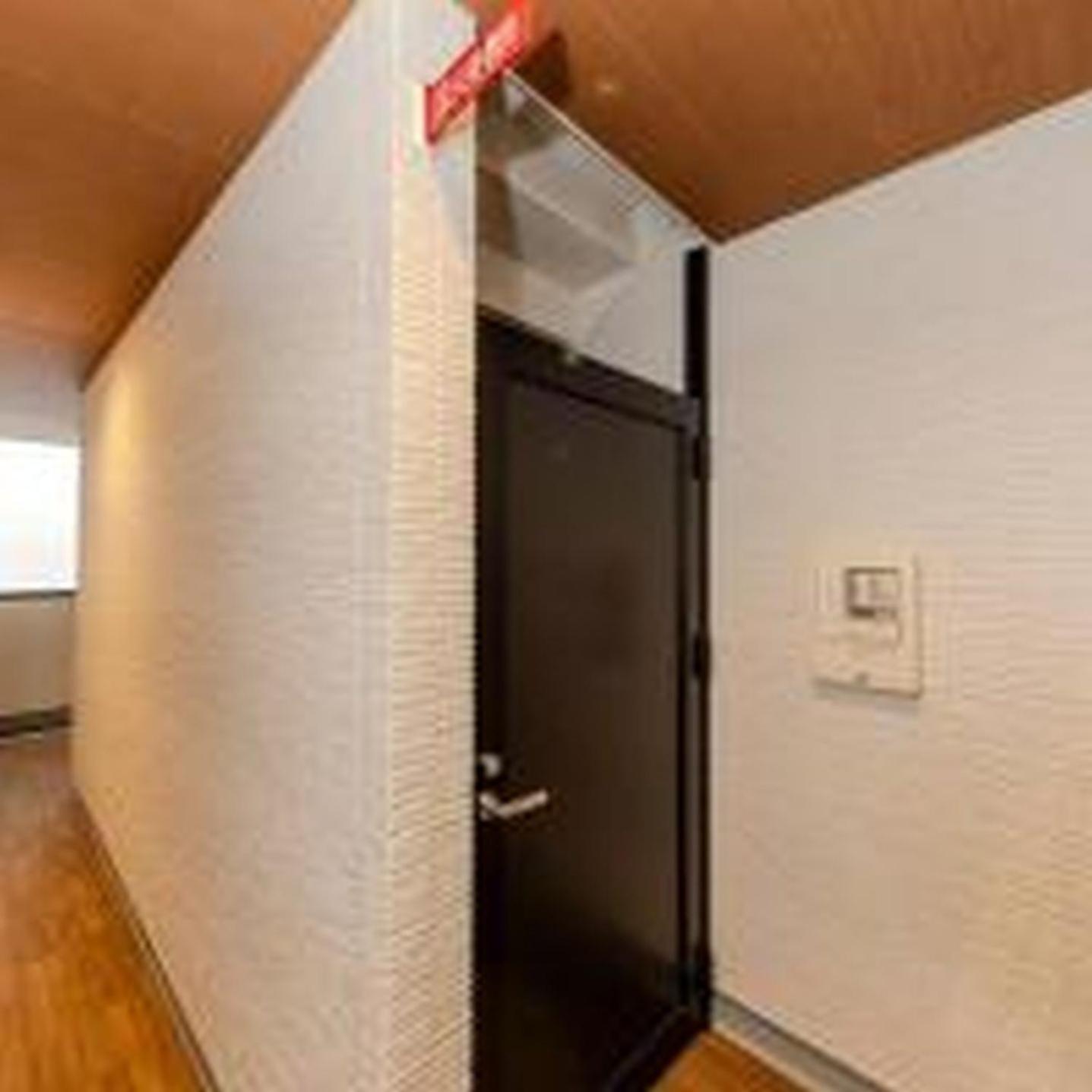 Apartemen むつみ庵松2号館201