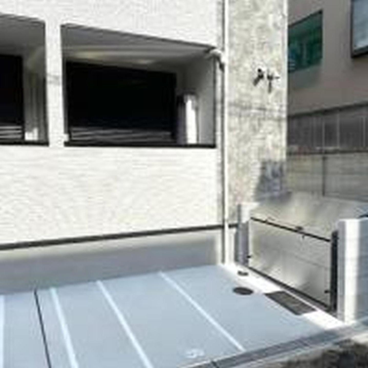Apartemen むつみ庵松2号館201